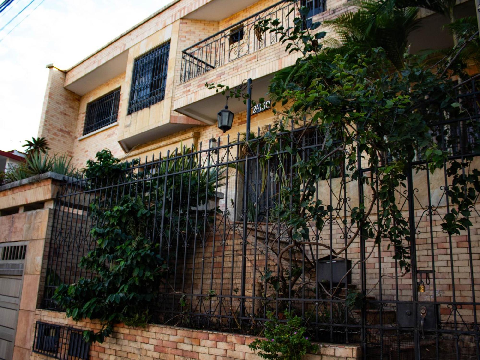 La Clave Hostel Cali Bagian luar foto