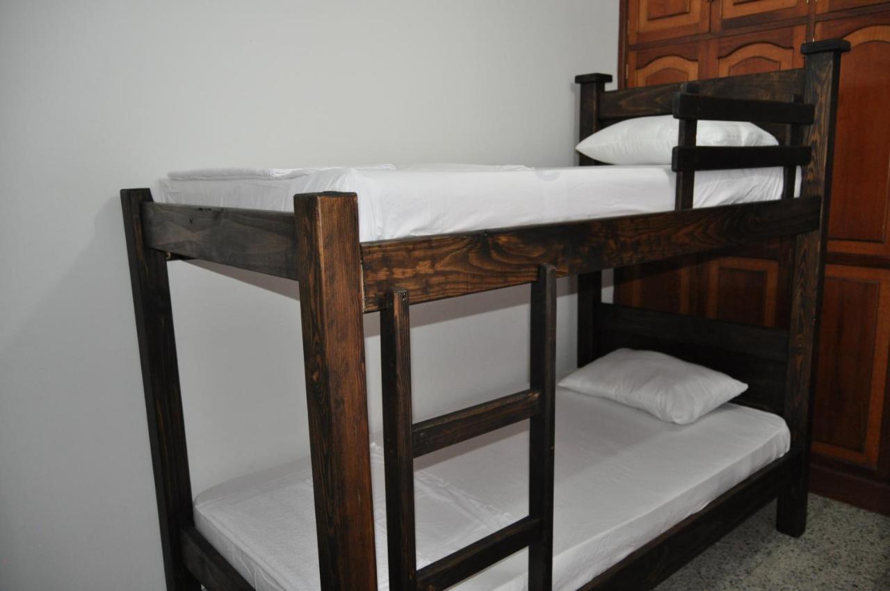 La Clave Hostel Cali Bagian luar foto